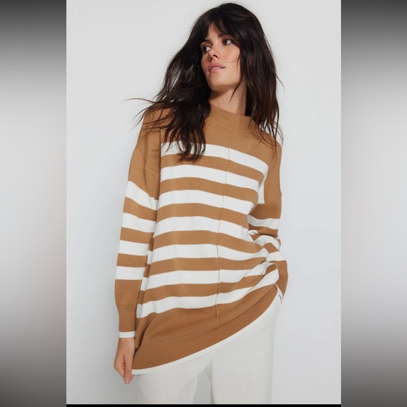 15 Chic Oversize Color Block Sweater - Picture 2 of 6